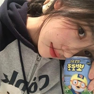 血腥玛罗琳海报